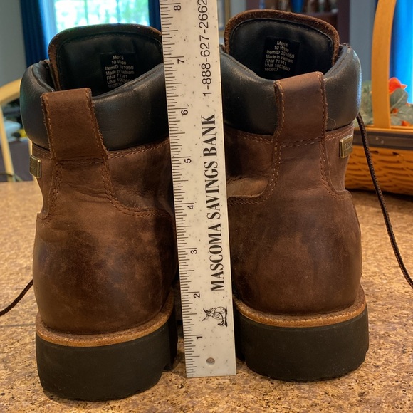 🔥Sale🔥 L.L. Bean Work Boots 10 WIDE Leather Item 301050 Vibram Soles Brown - Picture 4 of 17